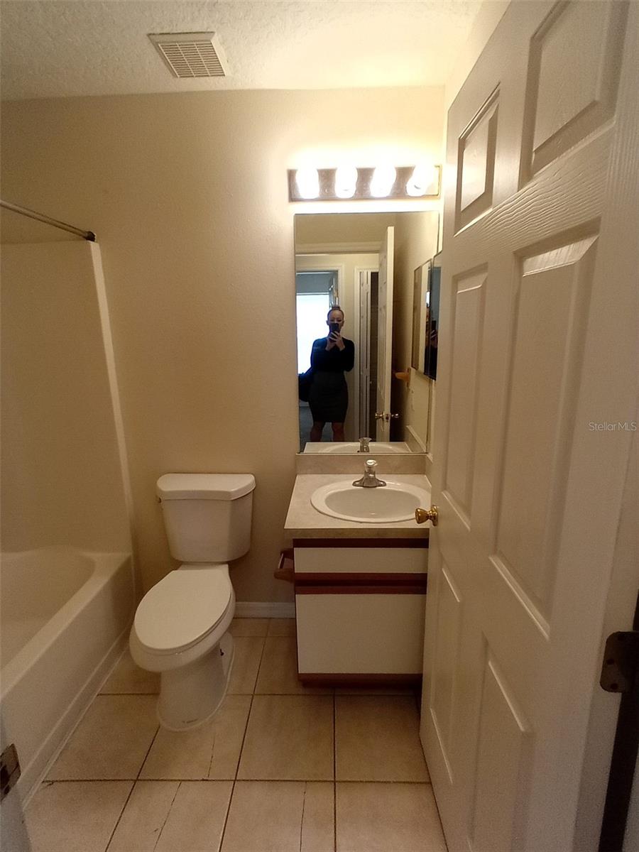 880 E COLUMBIA AVE, KISSIMMEE, FL — photo 29