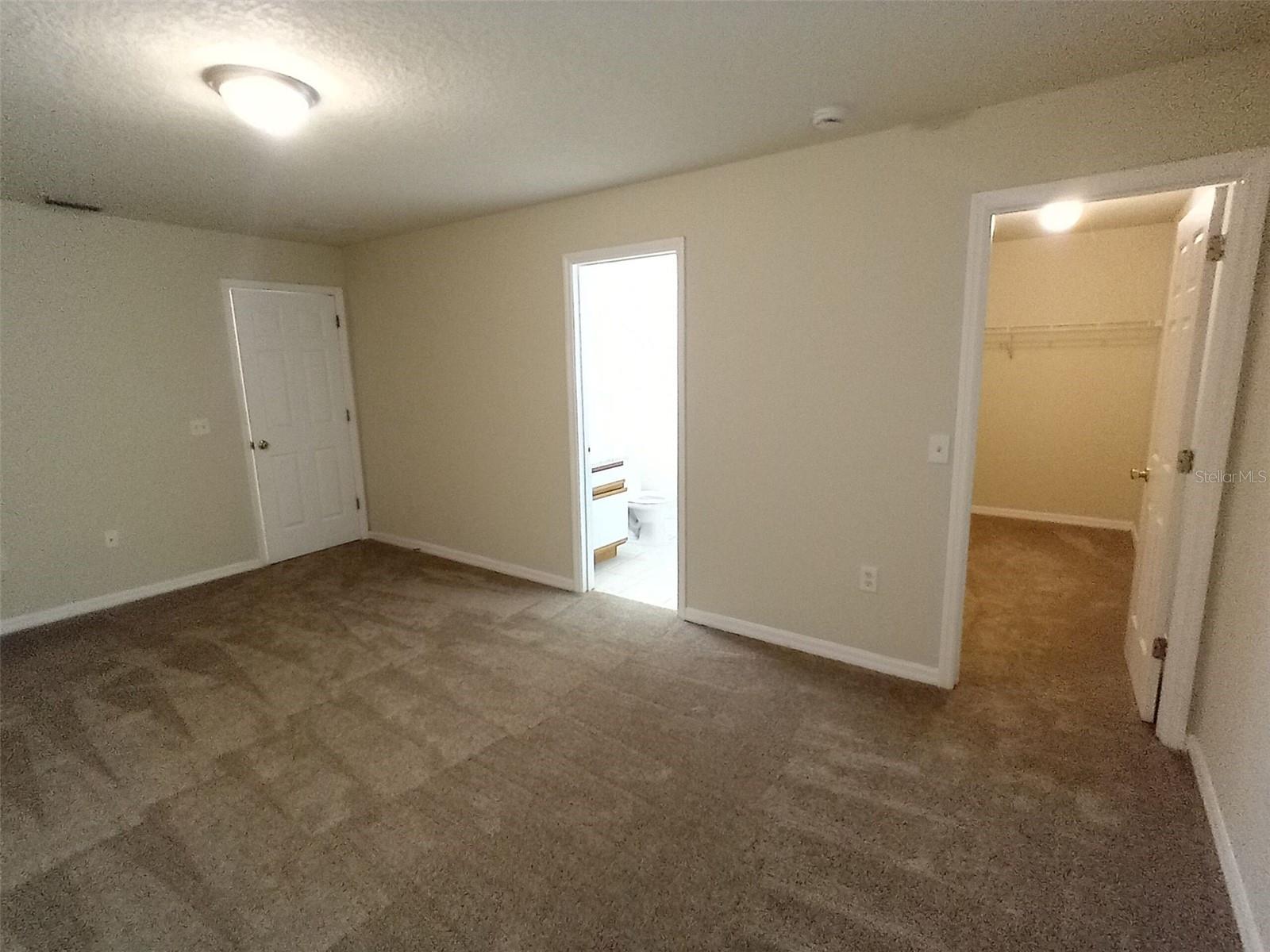880 E COLUMBIA AVE, KISSIMMEE, FL — photo 32