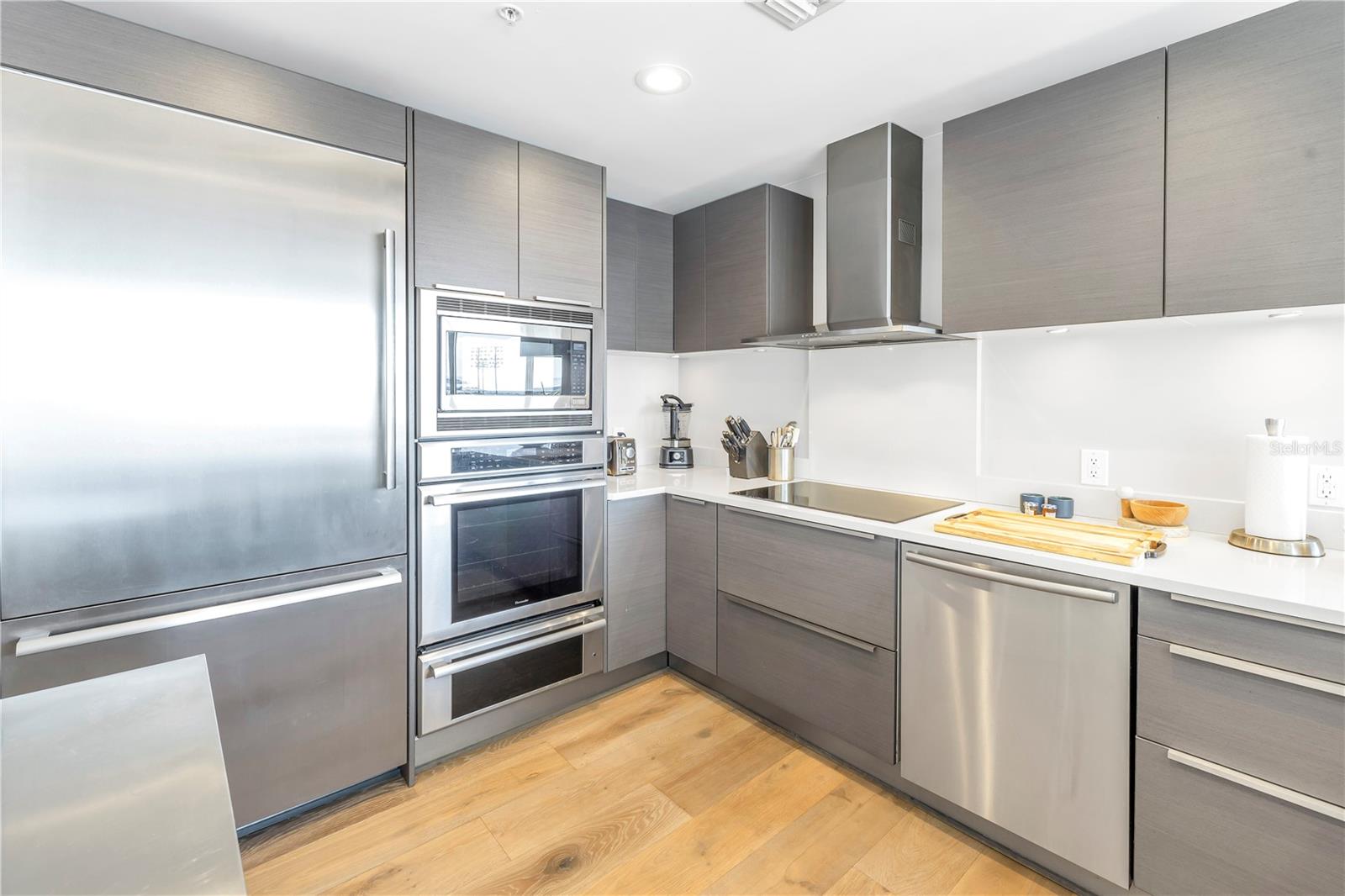 175 1ST ST S #1006, ST PETERSBURG, FL — photo 12