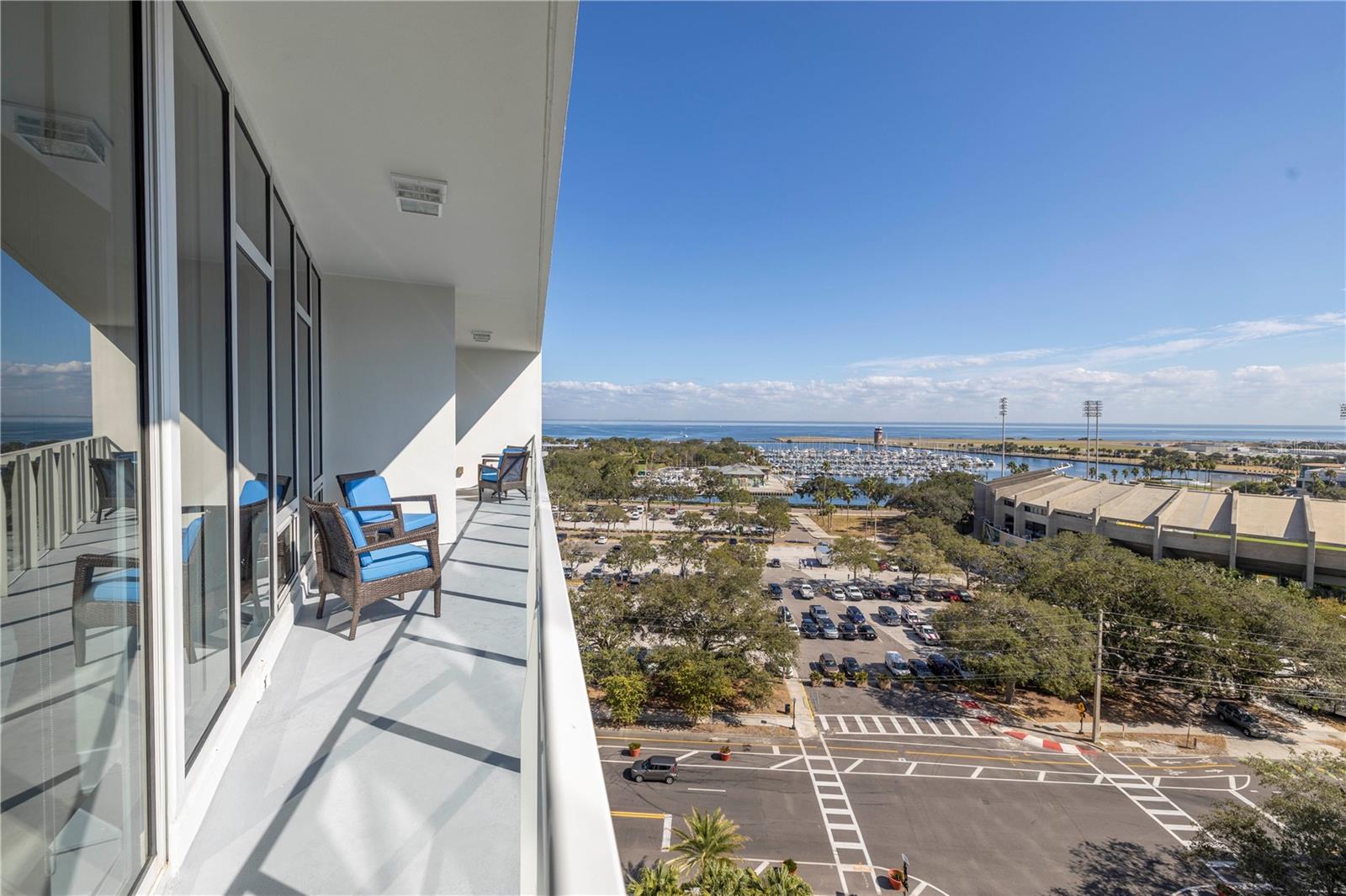 175 1ST ST S #1006, ST PETERSBURG, FL — photo 17