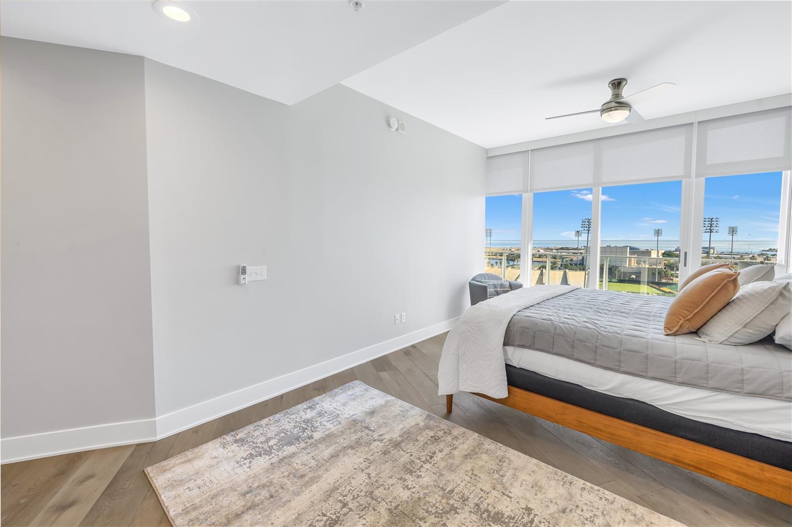175 1ST ST S #1006, ST PETERSBURG, FL — photo 25