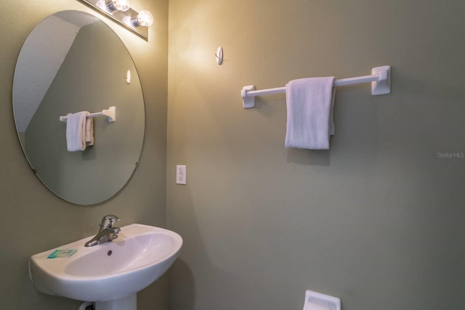 8512 SUNRISE KEY DR, KISSIMMEE, FL — photo 32