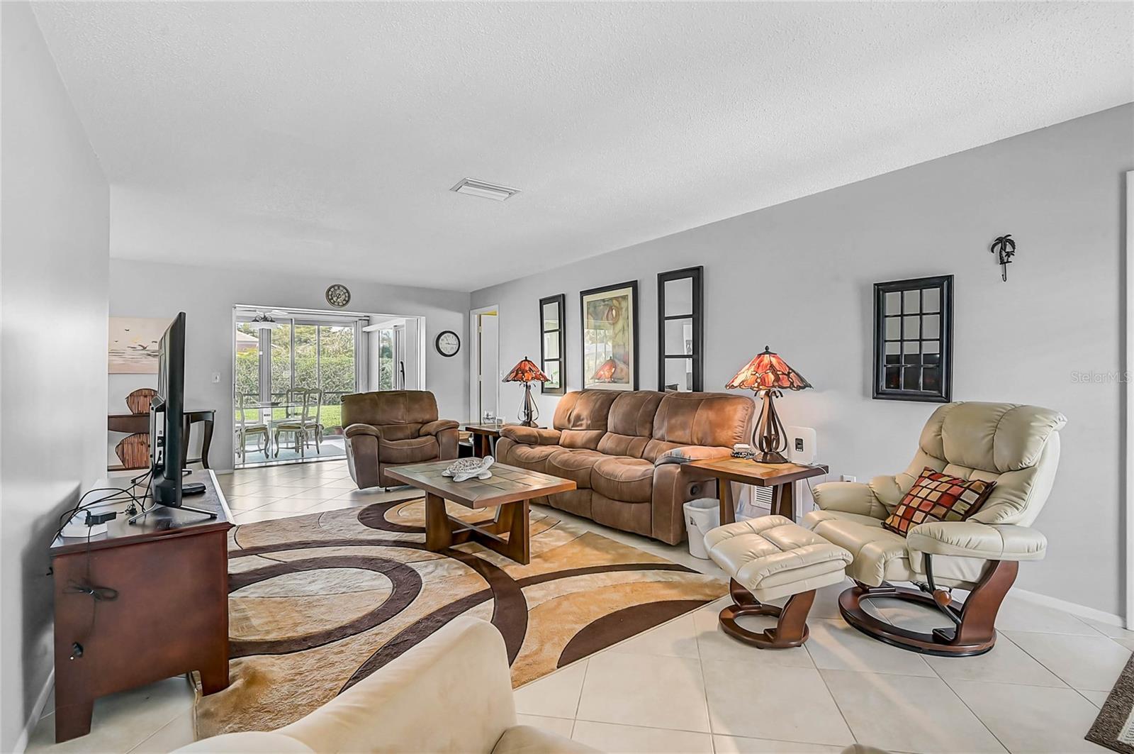 7128 W COUNTRY CLUB DR N, SARASOTA, FL — photo 4