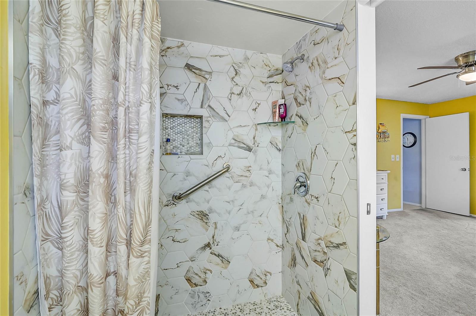 7128 W COUNTRY CLUB DR N, SARASOTA, FL — photo 18