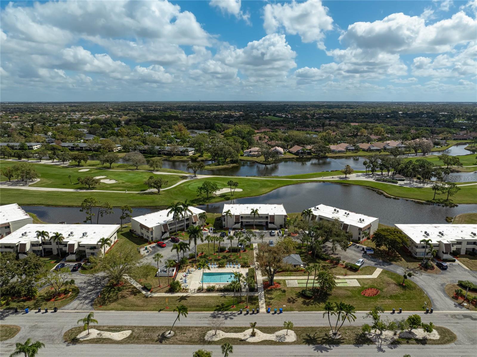 7128 W COUNTRY CLUB DR N, SARASOTA, FL — photo 40