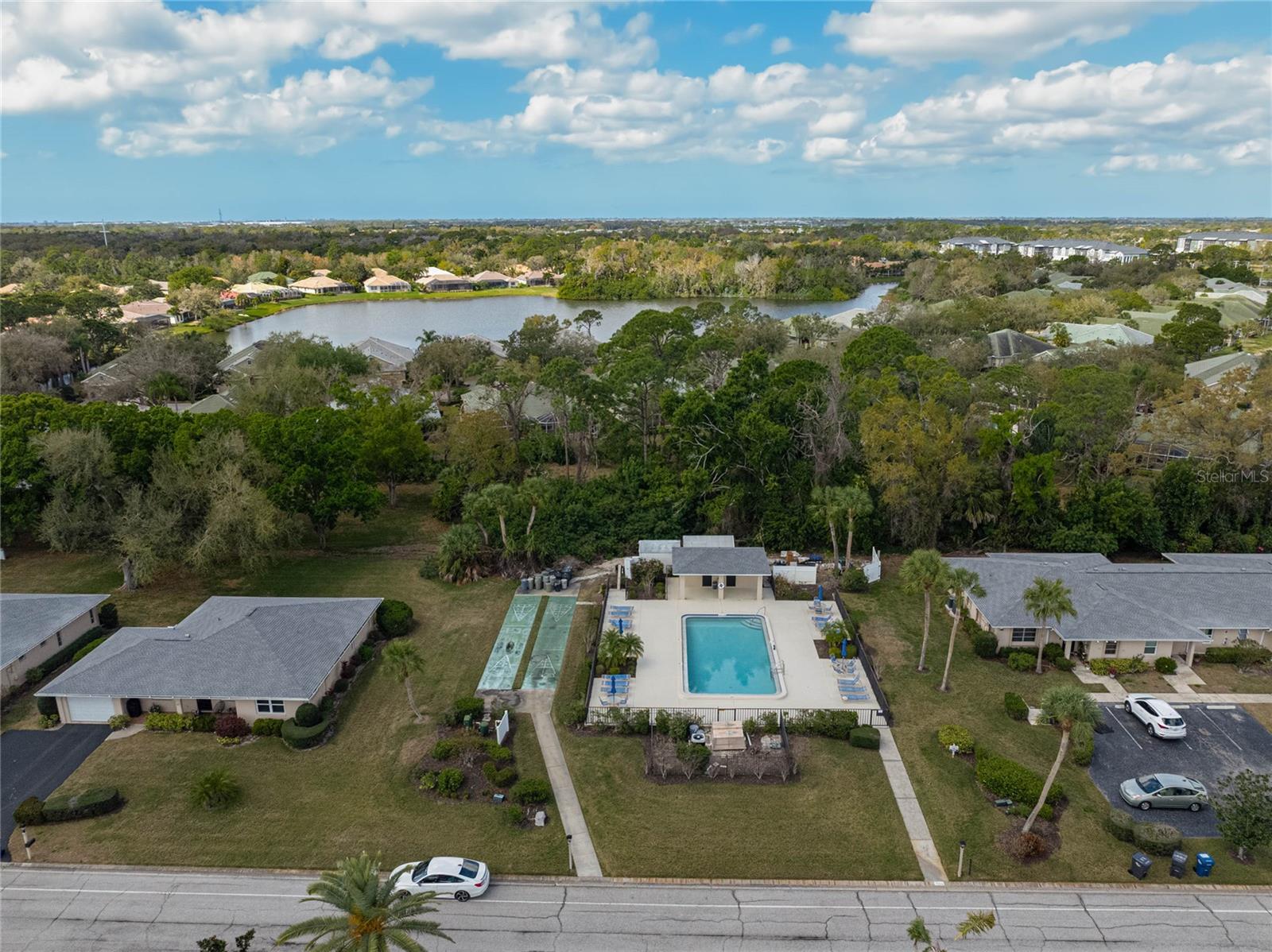 7128 W COUNTRY CLUB DR N, SARASOTA, FL — photo 42