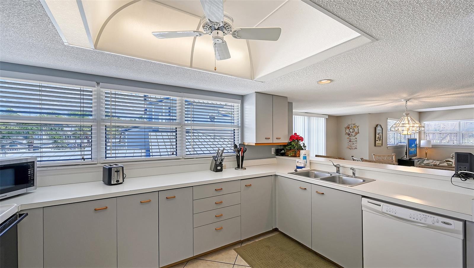 1200 SIESTA BAYSIDE DR #1200G, SARASOTA, FL — photo 18