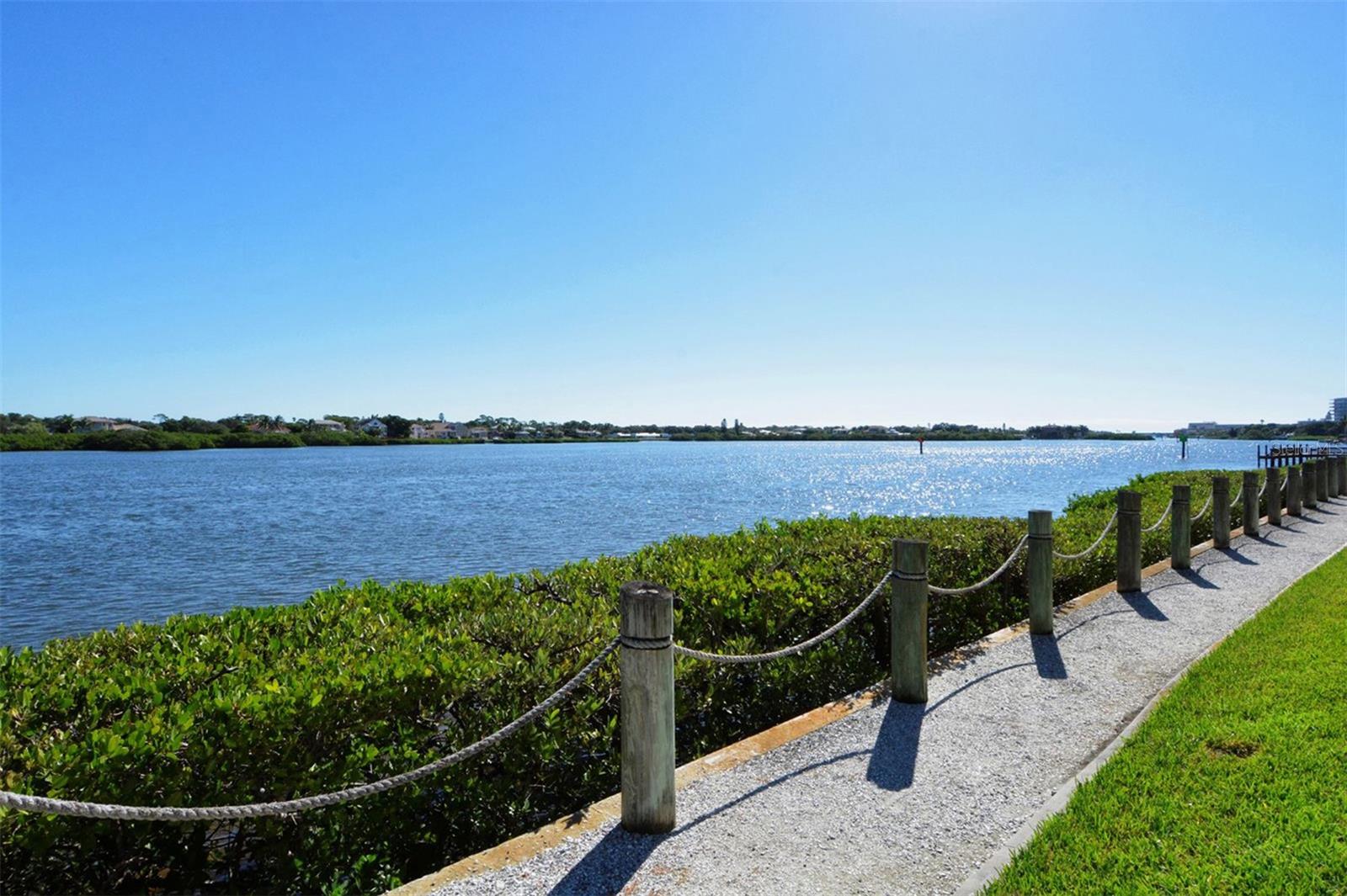 1200 SIESTA BAYSIDE DR #1200G, SARASOTA, FL — photo 39