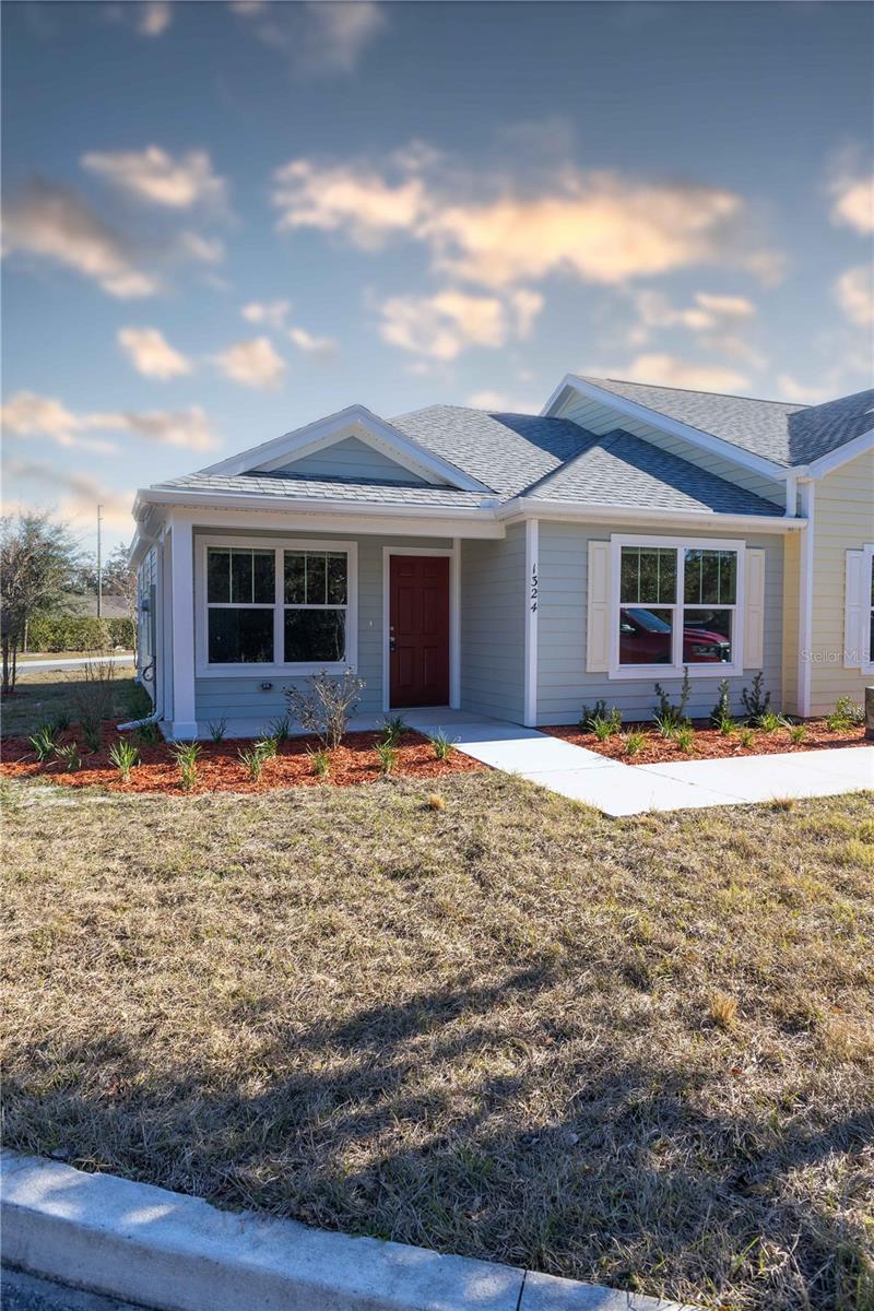 1324 COTTAGE CIR, TAVARES, FL — photo 3