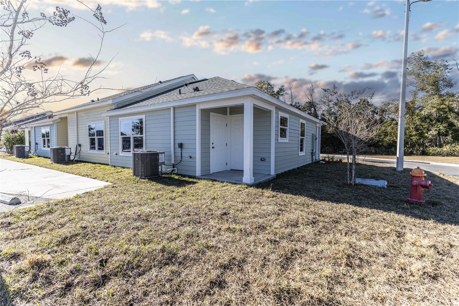 1324 COTTAGE CIR, TAVARES, FL — photo 30