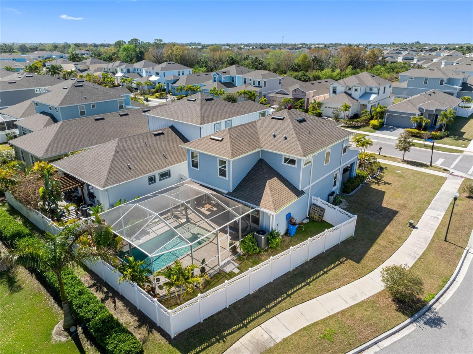 325 SHORE CRAB WAY, APOLLO BEACH, FL — photo 47