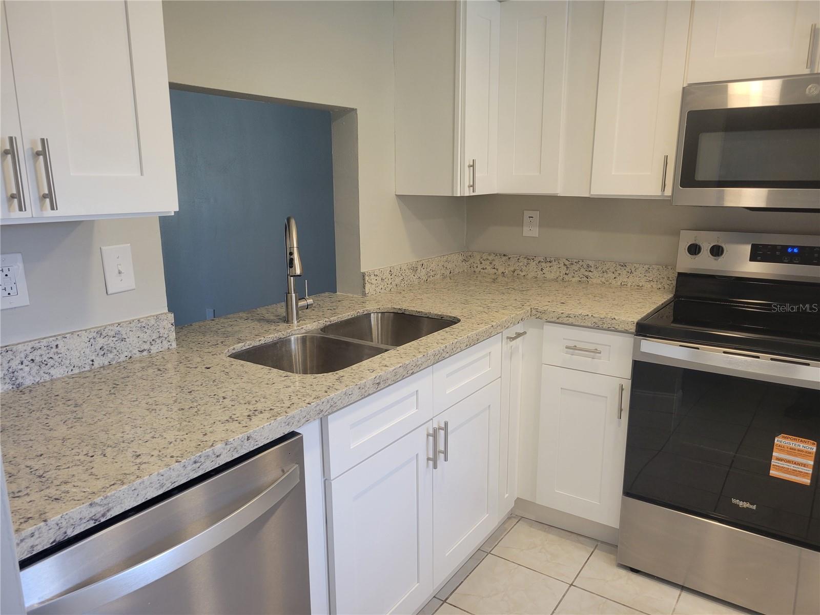 4141 STRATFORD DR #A, NEW PORT RICHEY, FL — photo 4