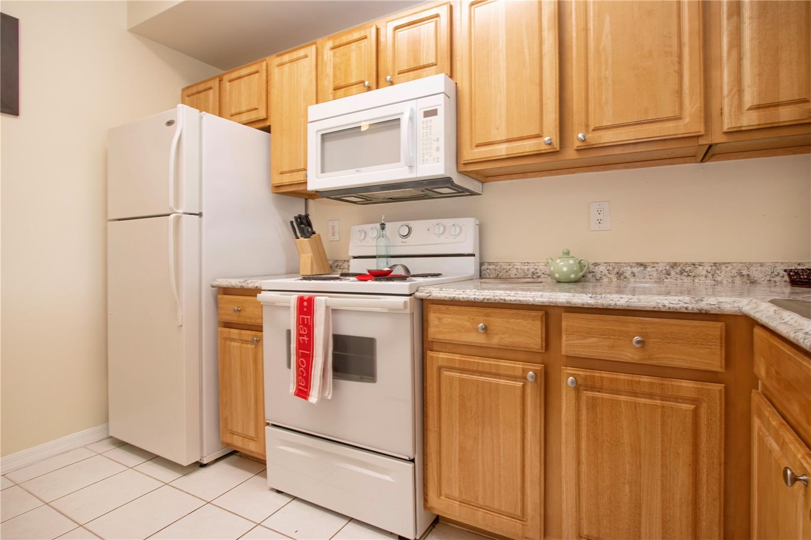5711 BENTGRASS DR #19-202, SARASOTA, FL — photo 12