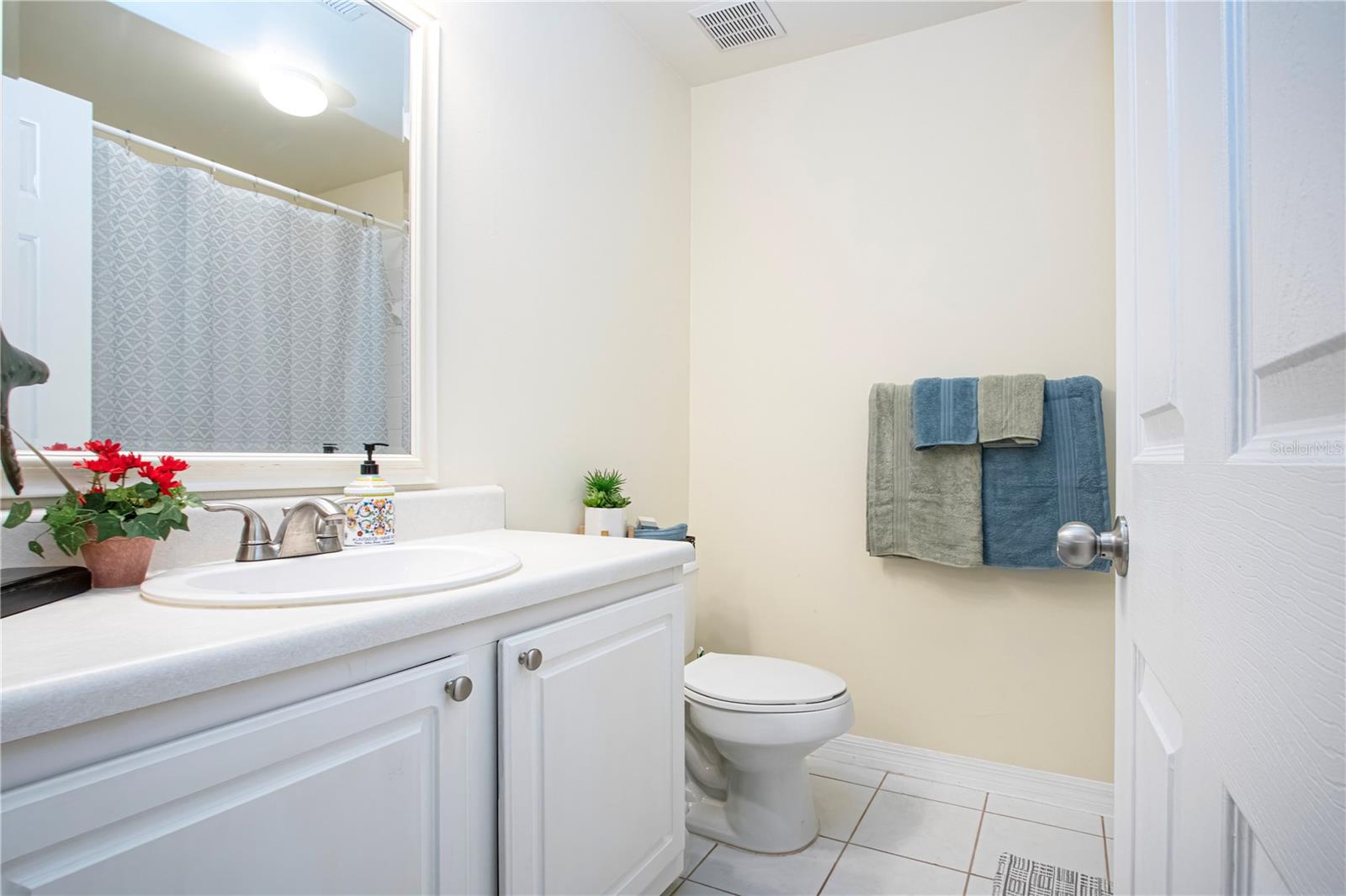 5711 BENTGRASS DR #19-202, SARASOTA, FL — photo 15