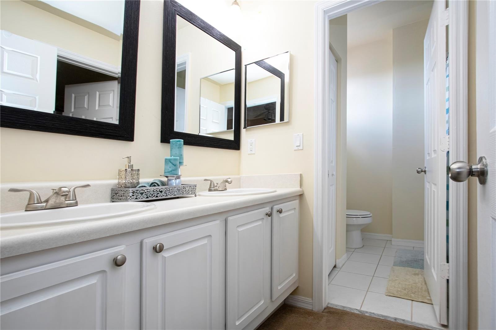 5711 BENTGRASS DR #19-202, SARASOTA, FL — photo 27