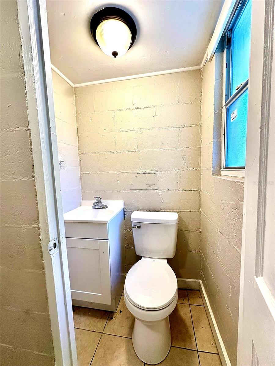 1030 NE 1ST AVE, GAINESVILLE, FL — photo 14