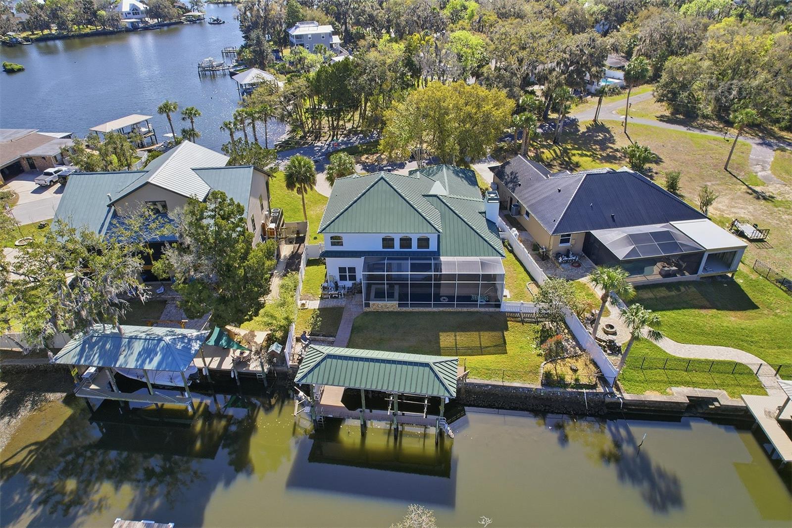 300 NW 12TH AVE, CRYSTAL RIVER, FL — photo 3
