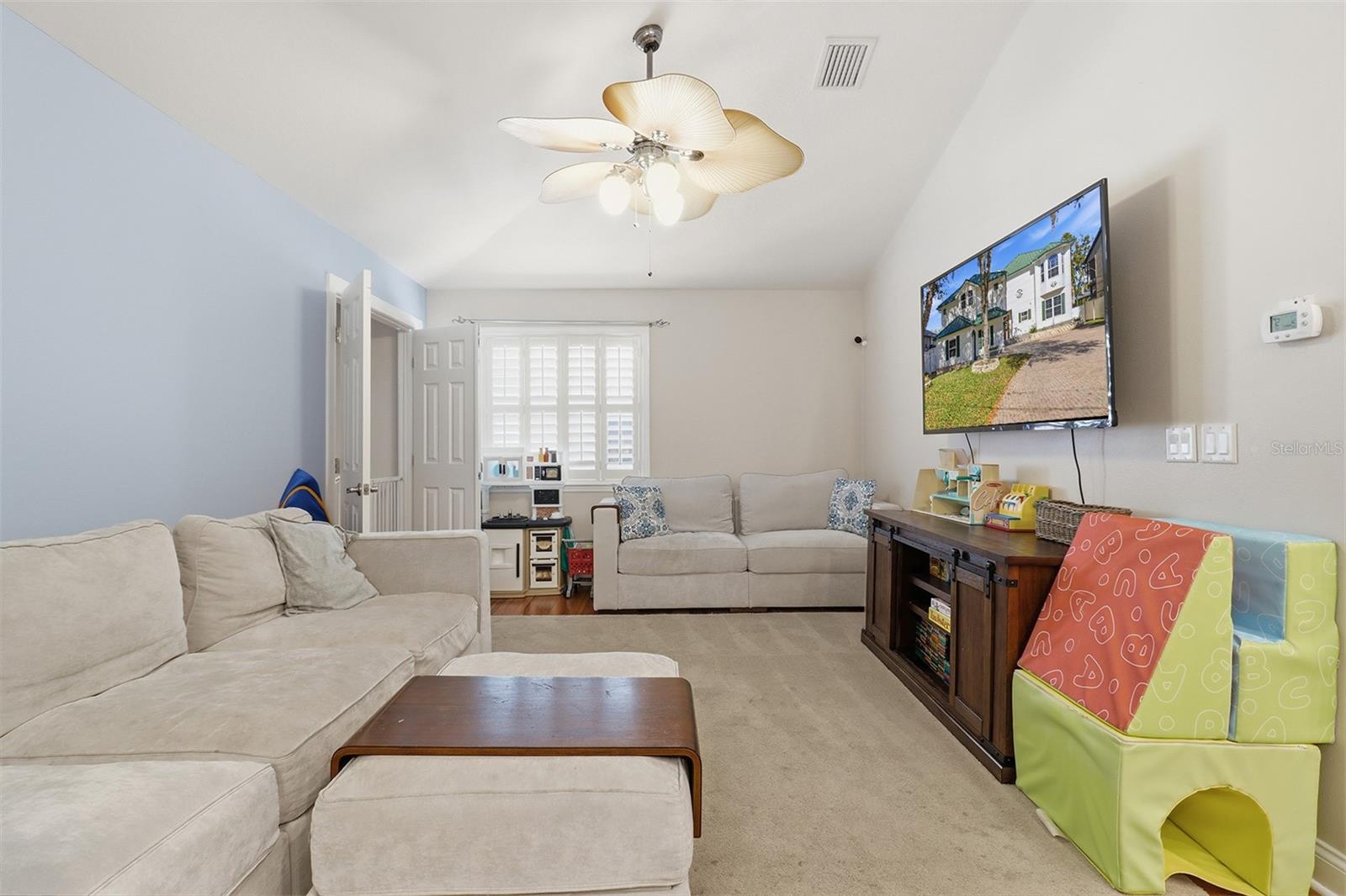 300 NW 12TH AVE, CRYSTAL RIVER, FL — photo 10