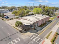 304 S MAGNOLIA AVE — photo 10