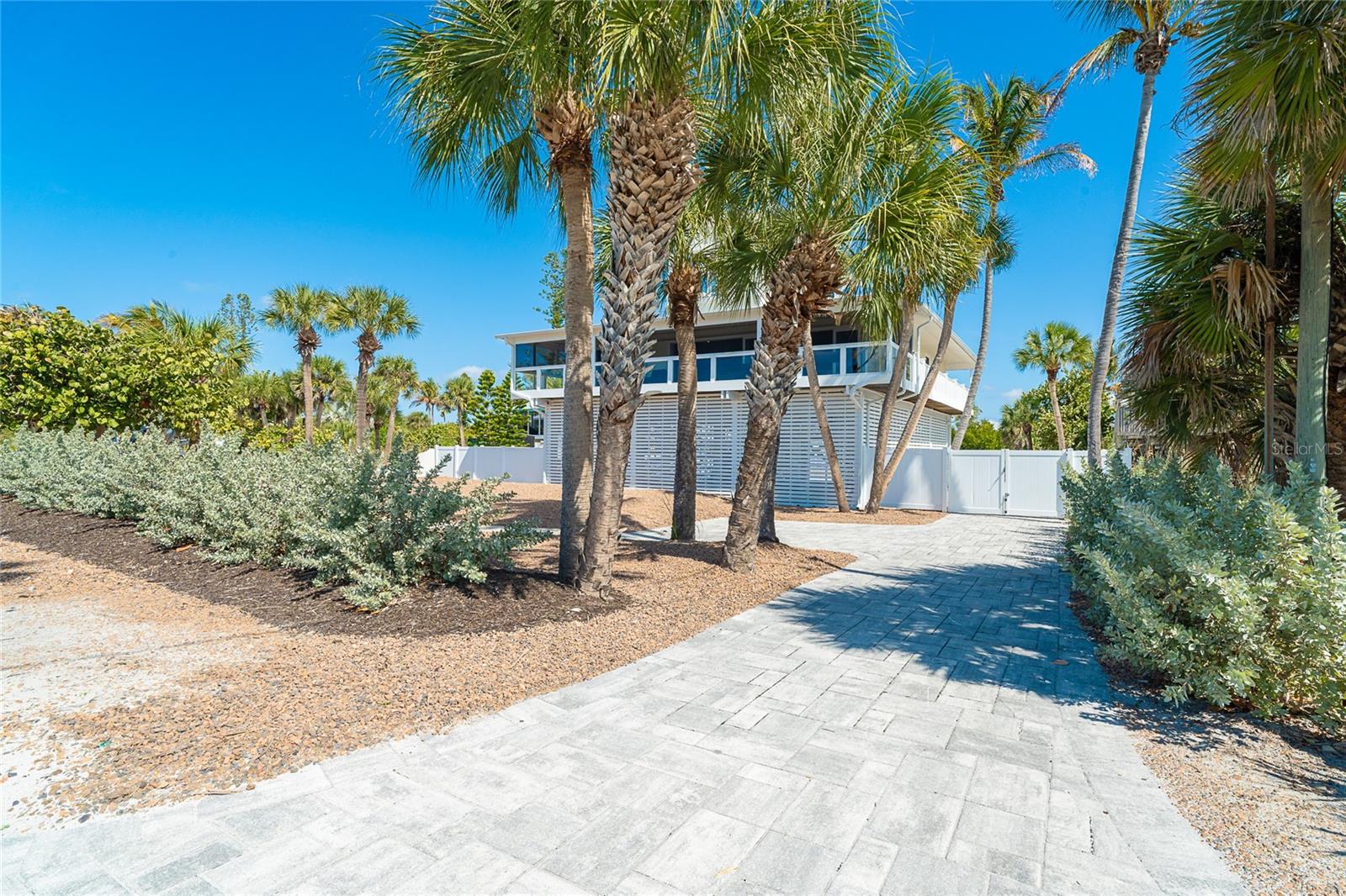 230 N GULF BLVD, PLACIDA, FL — photo 3