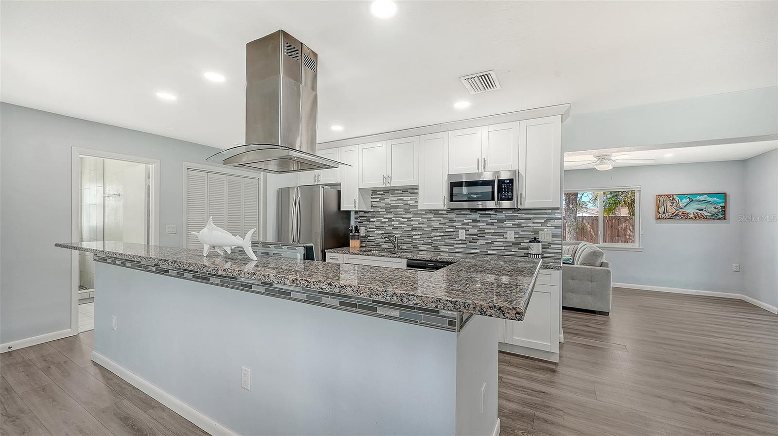 972 LEEWARD RD, VENICE, FL — photo 8