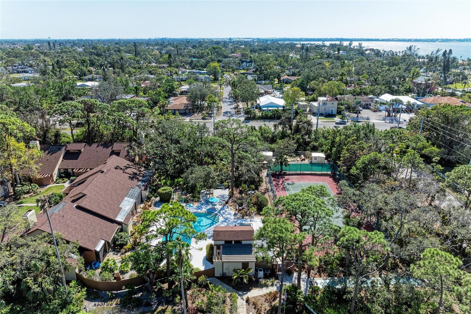 7921 4TH AVE W, BRADENTON, FL — photo 40