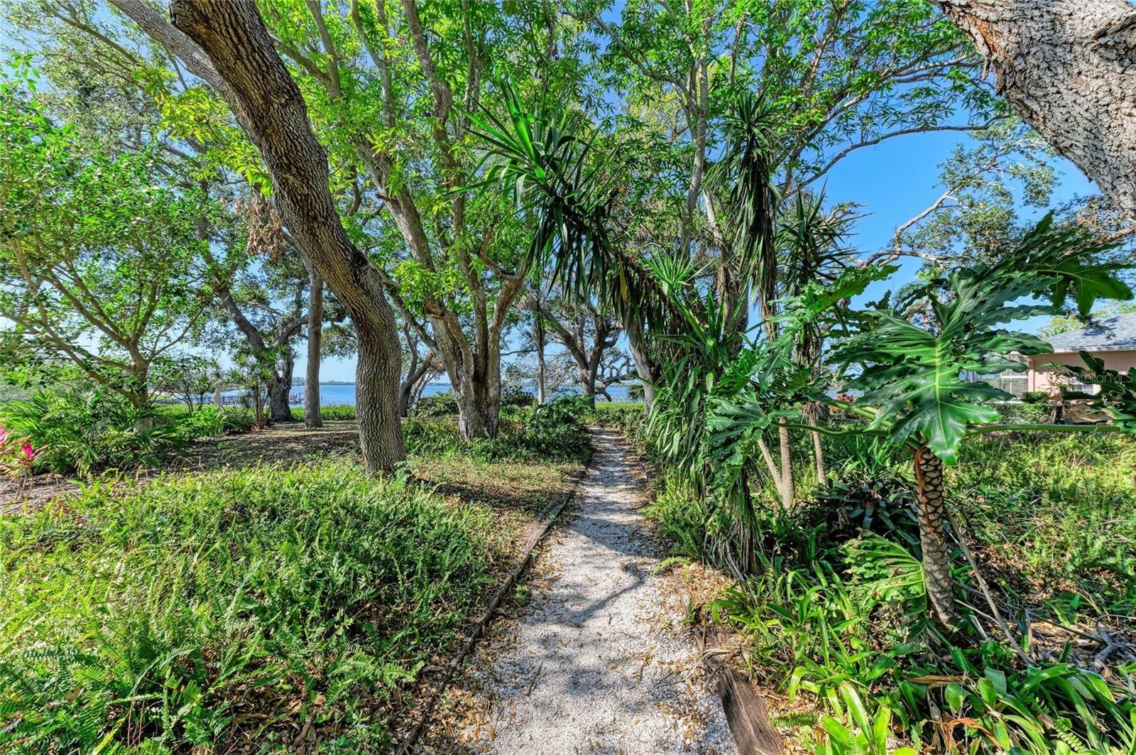 7921 4TH AVE W, BRADENTON, FL — photo 45