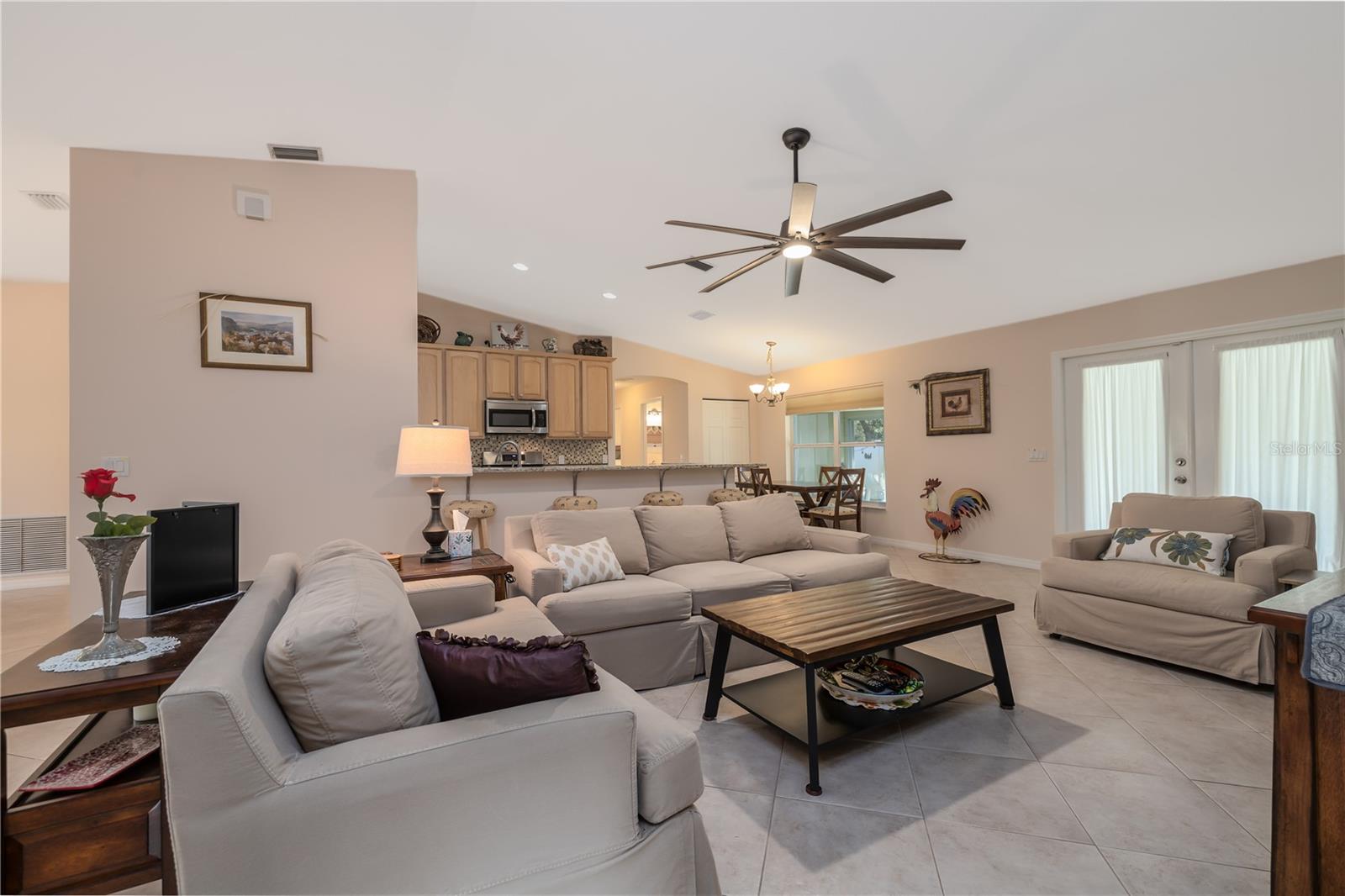 633 ART CENTER AVE, NEW SMYRNA BEACH, FL — photo 4