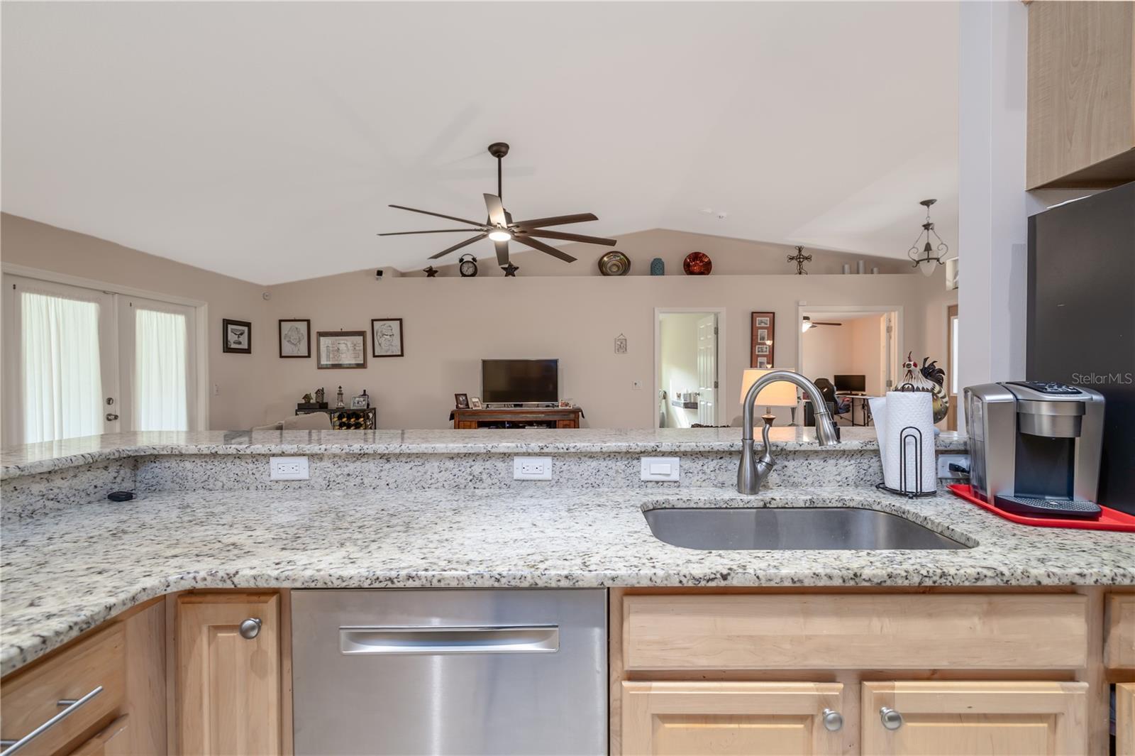 633 ART CENTER AVE, NEW SMYRNA BEACH, FL — photo 10