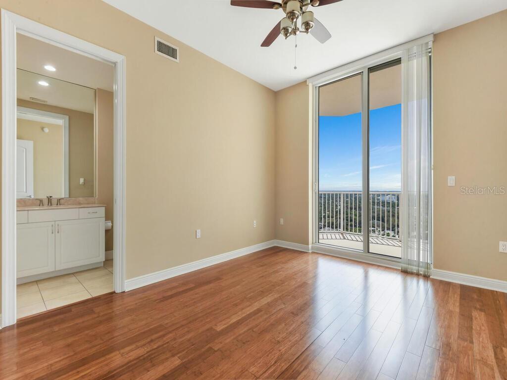 2104 W FIRST ST #2304, FORT MYERS, FL — photo 19