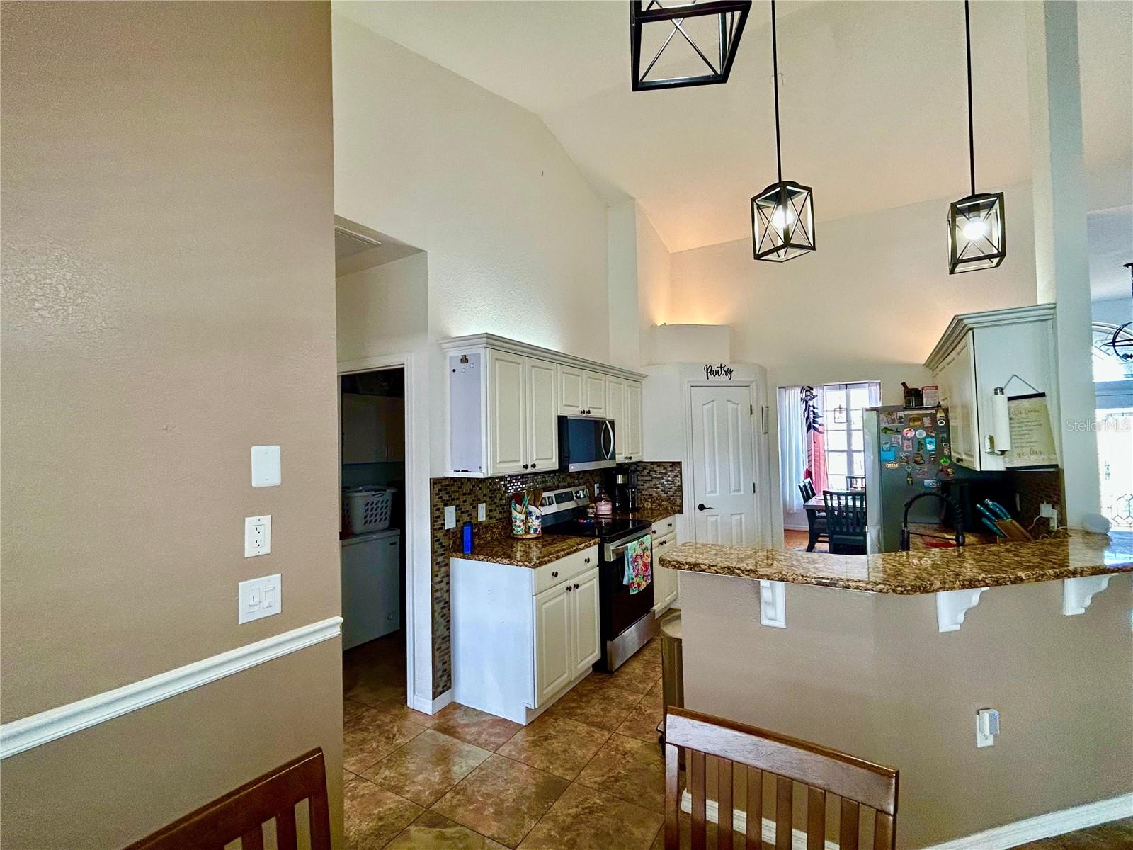 2085 RAYMOND DR, ST CLOUD, FL — photo 12