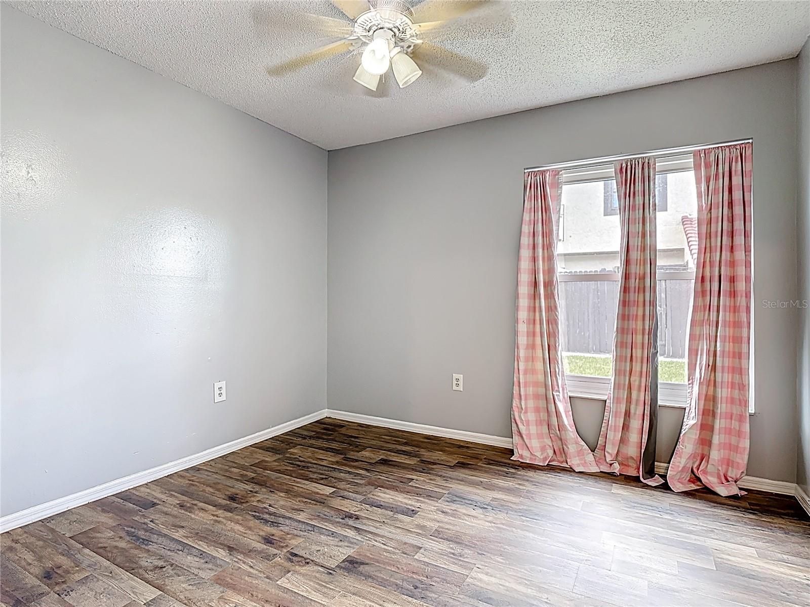 571 HUNTER CIR, KISSIMMEE, FL — photo 12