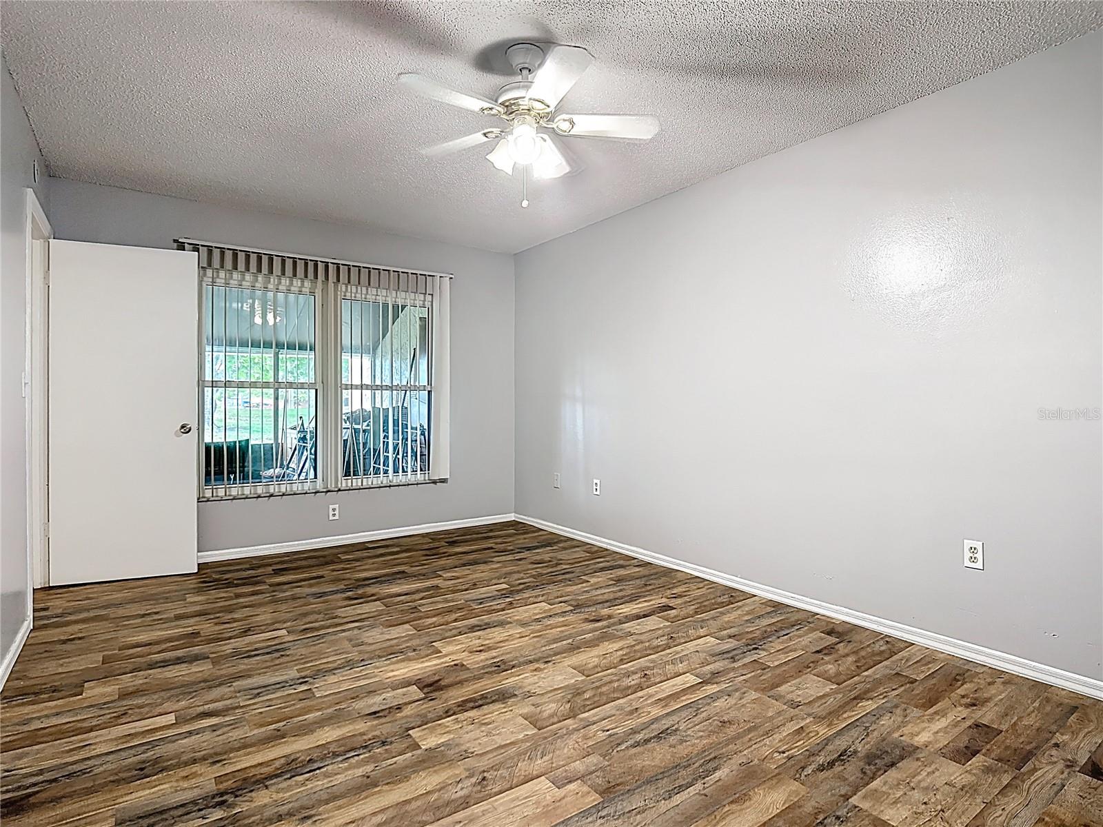 571 HUNTER CIR, KISSIMMEE, FL — photo 17