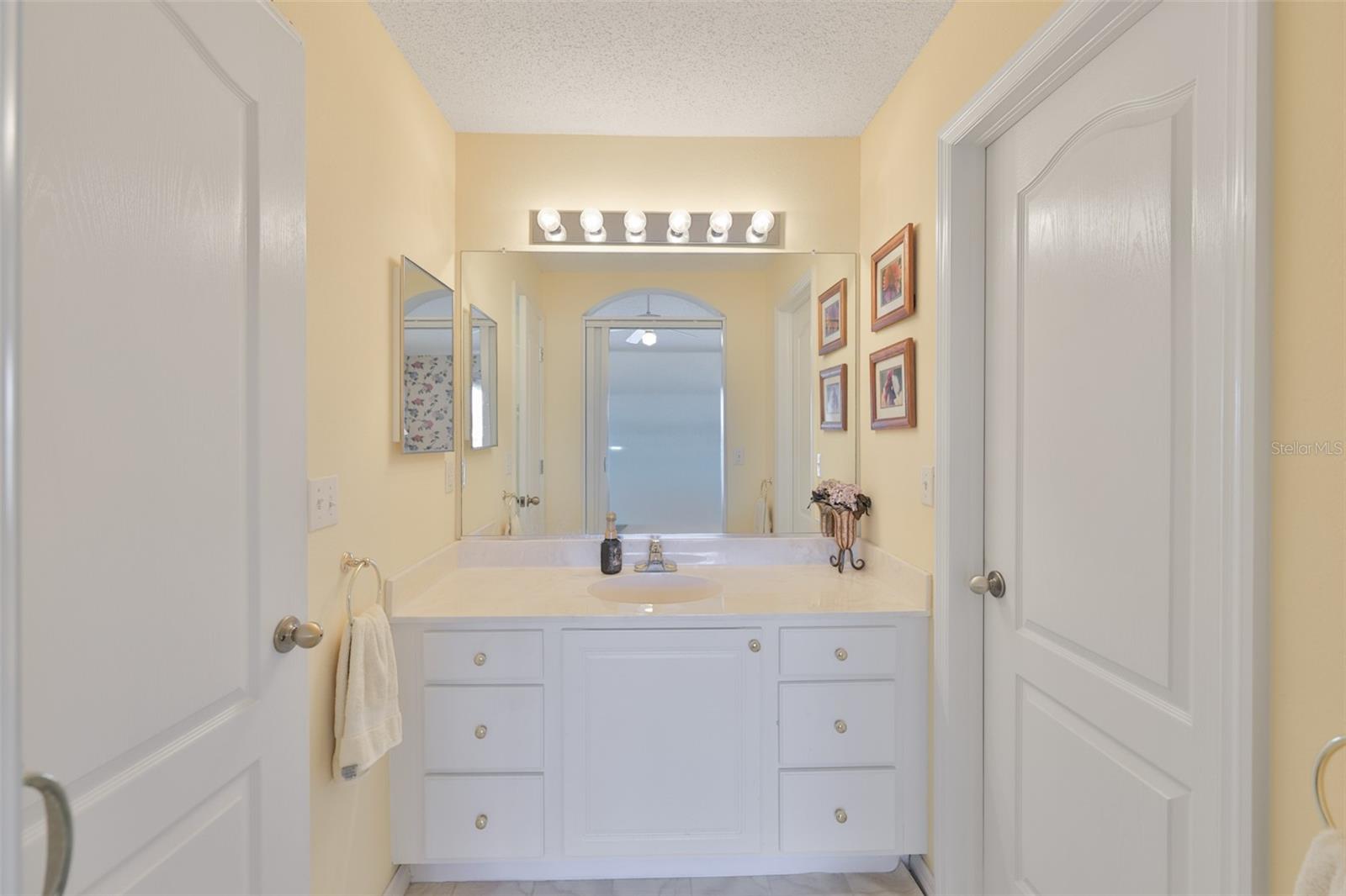 2308 BROOKFIELD GREENS CIR, SUN CITY CENTER, FL — photo 25