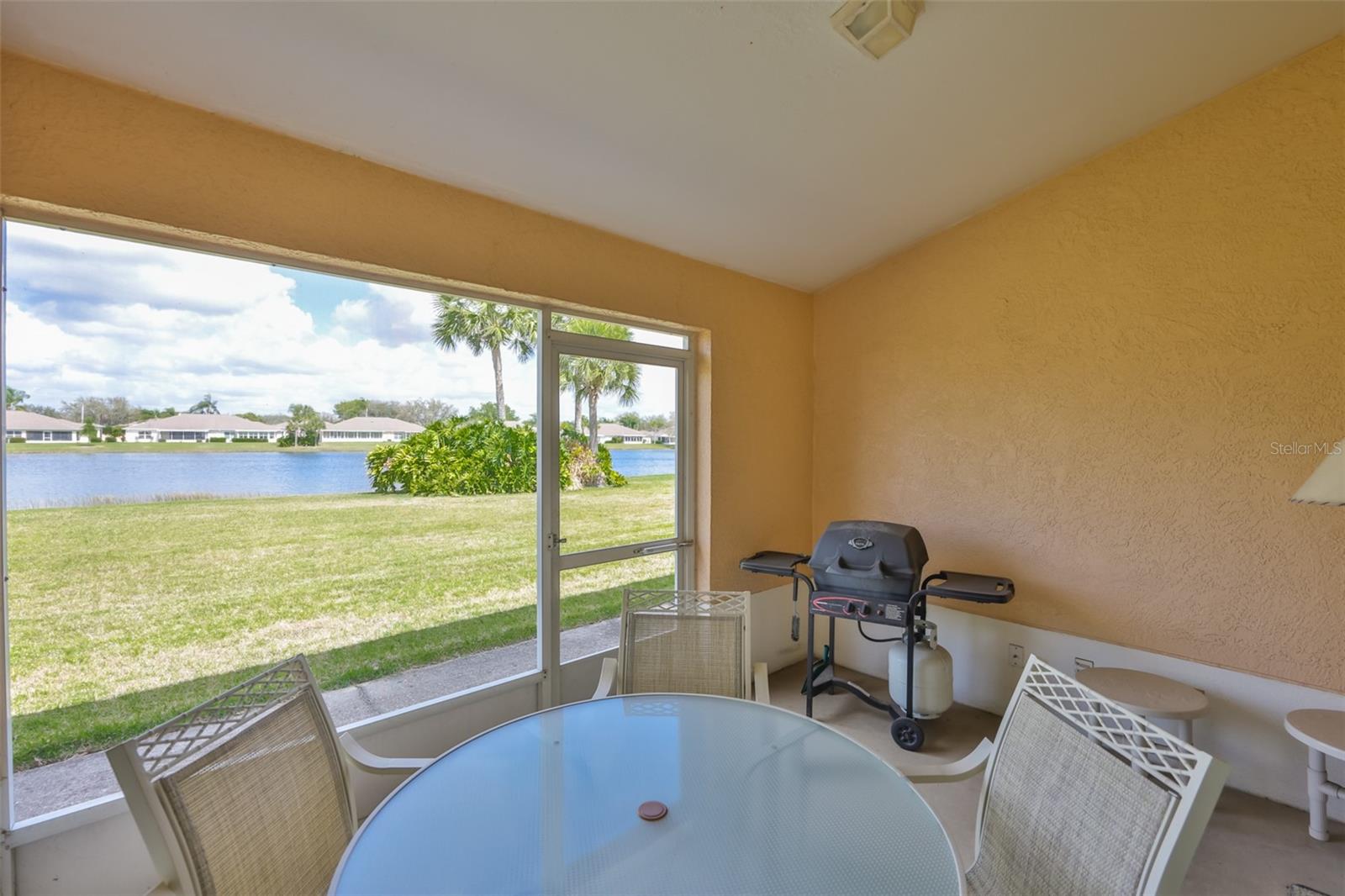 2308 BROOKFIELD GREENS CIR, SUN CITY CENTER, FL — photo 30