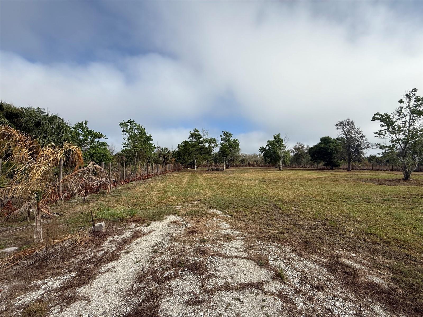 17231 NW 268TH ST, OKEECHOBEE, FL — photo 4