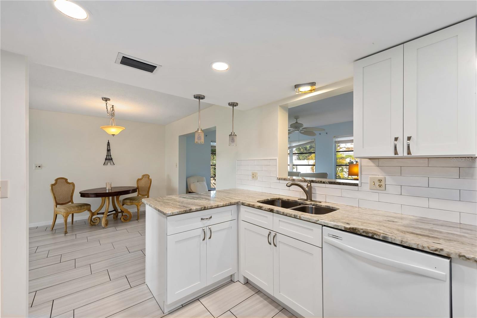 181 SANDHURST DR, VENICE, FL — photo 15