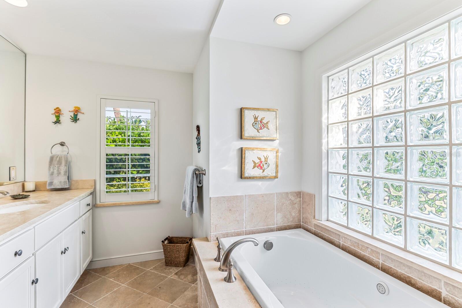 252 WATERWAYS AVE, BOCA GRANDE, FL — photo 17