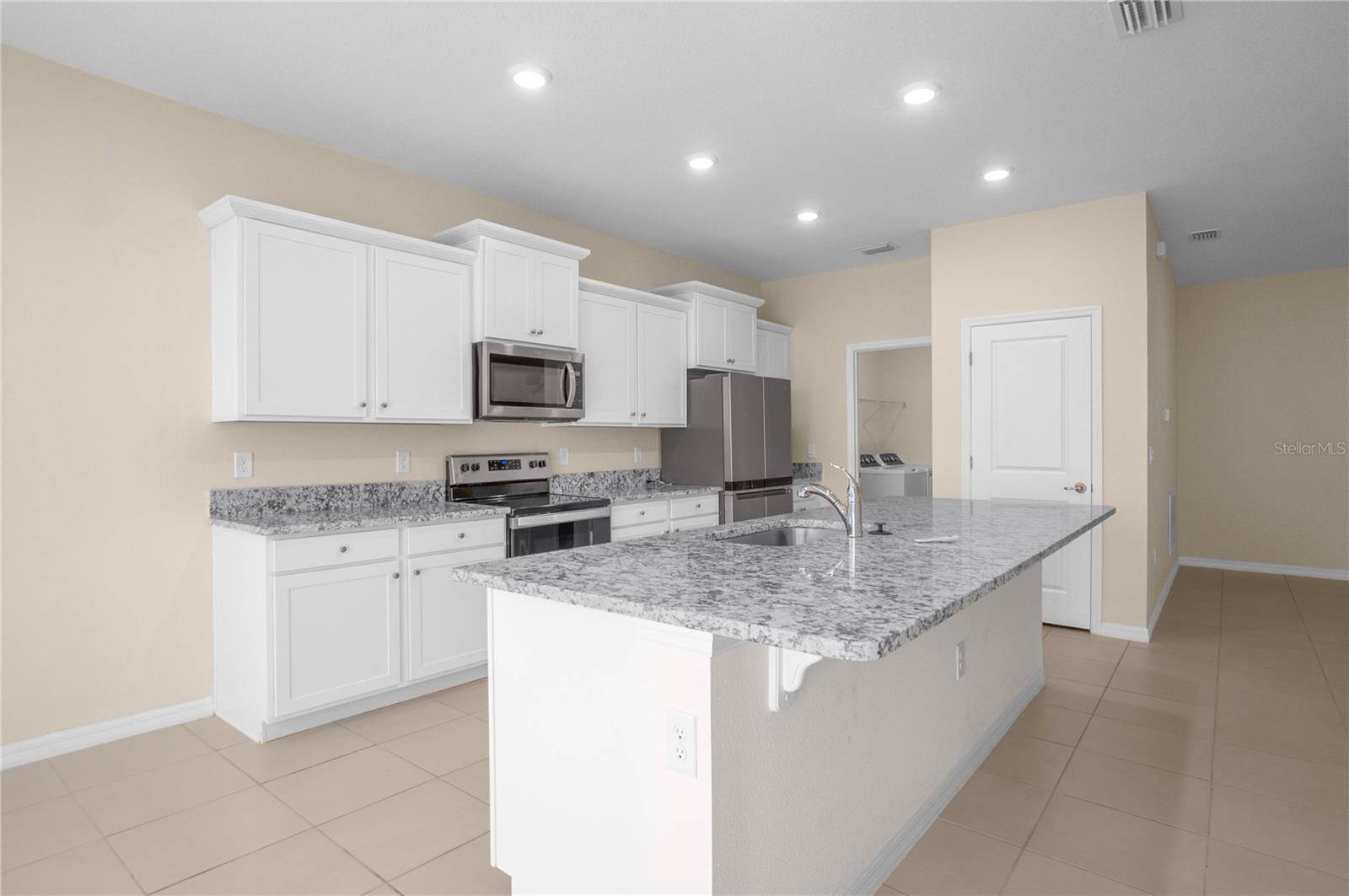 7974 PENROSE PL, WILDWOOD, FL — photo 10