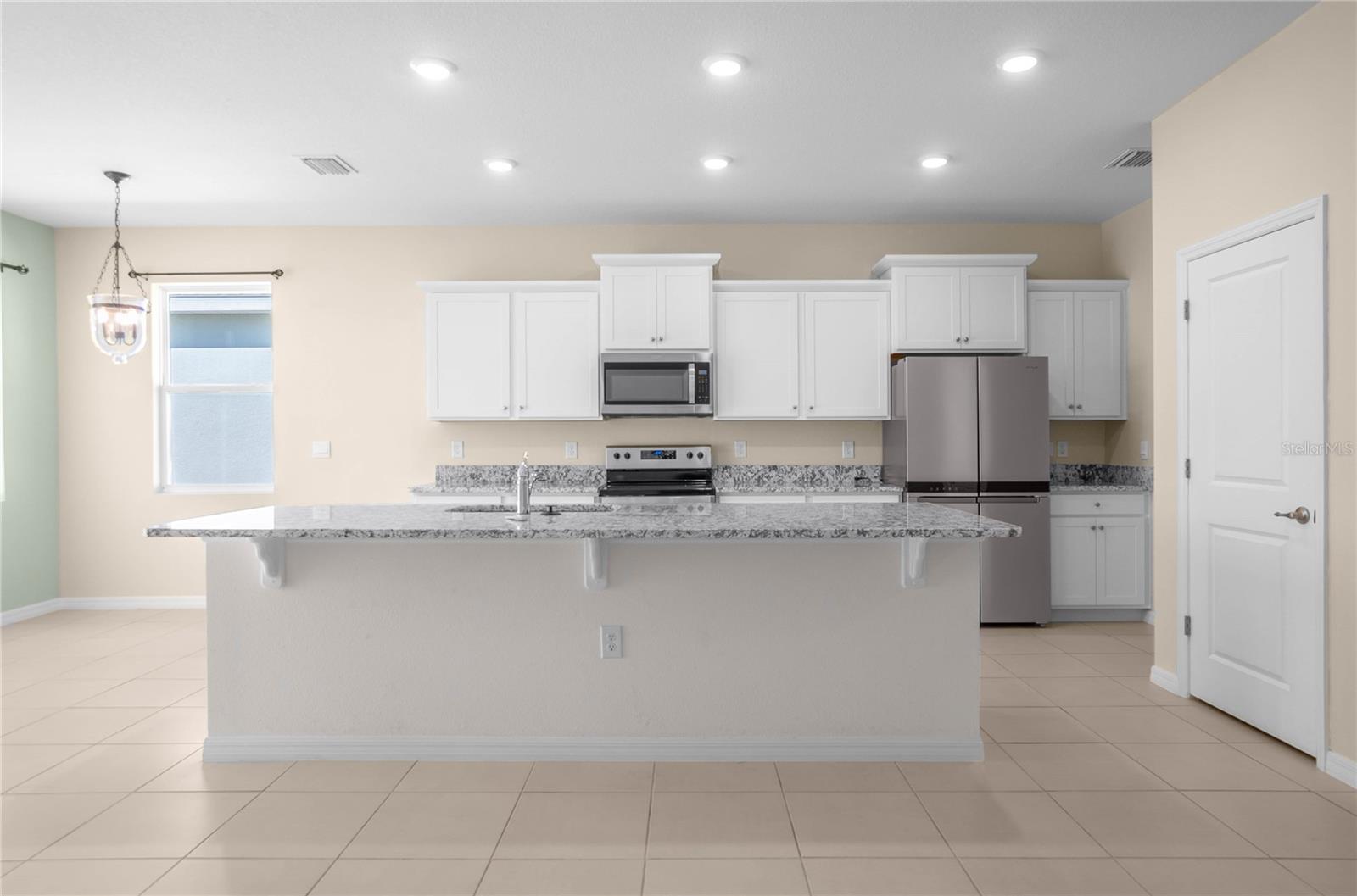 7974 PENROSE PL, WILDWOOD, FL — photo 11