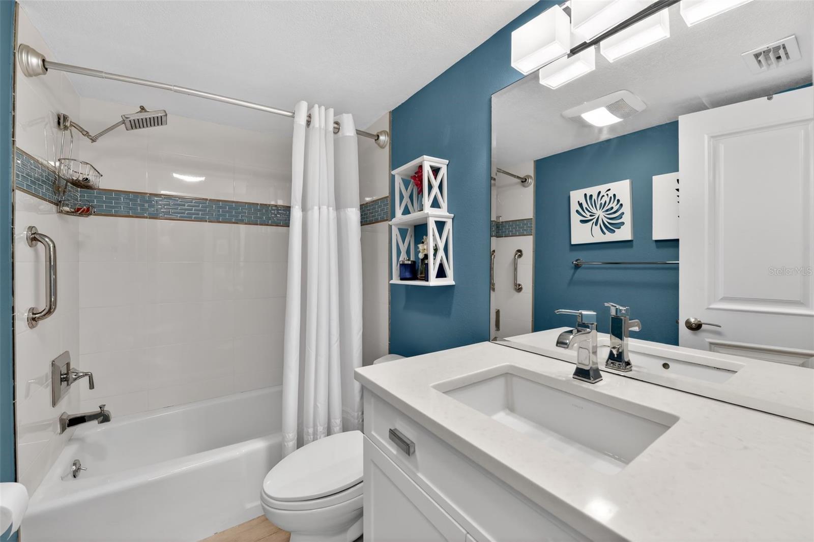 5655 GULF OF MEXICO DR #D107, LONGBOAT KEY, FL — photo 28