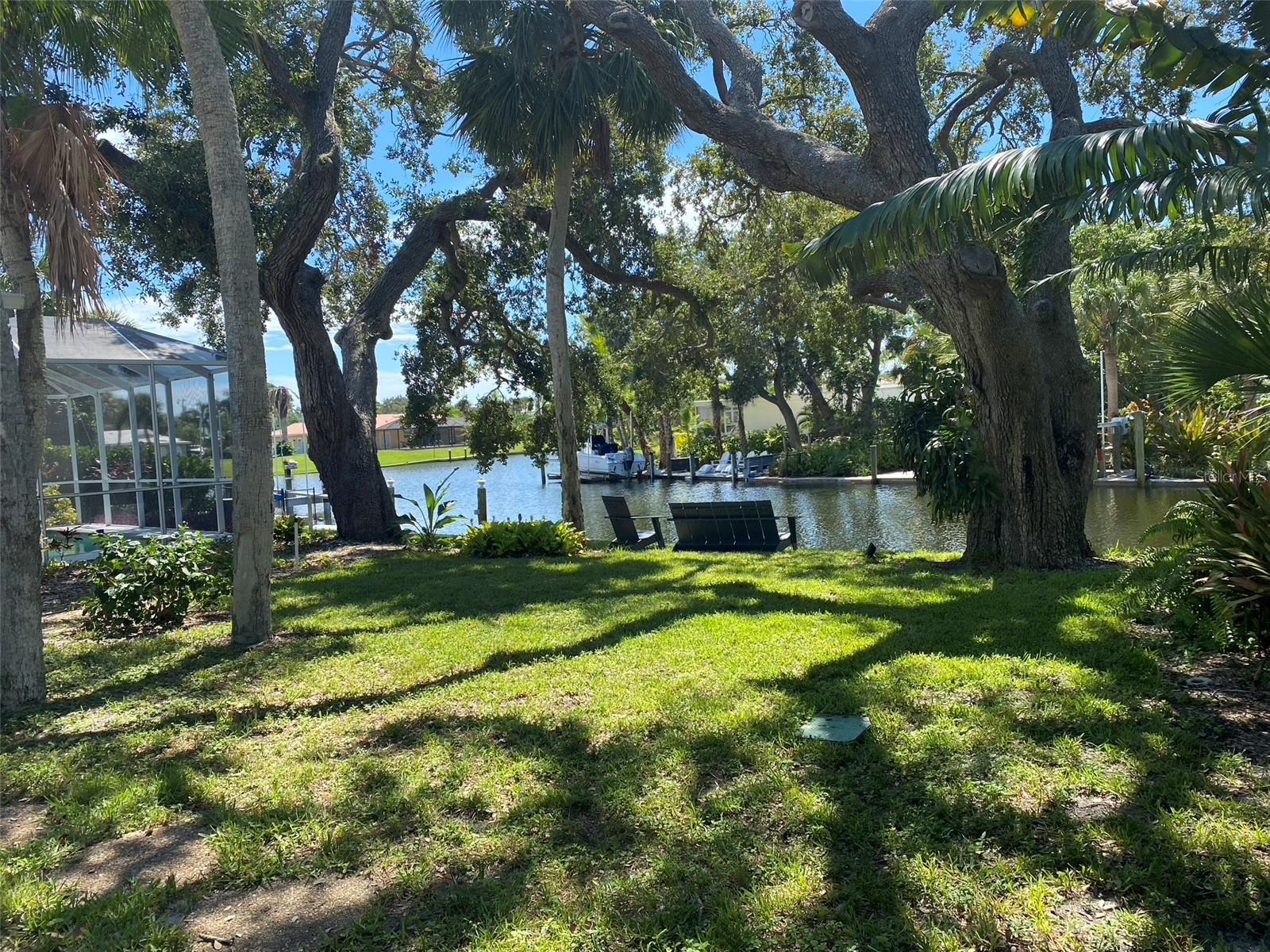 814 PARADISE WAY, SARASOTA, FL — photo 5