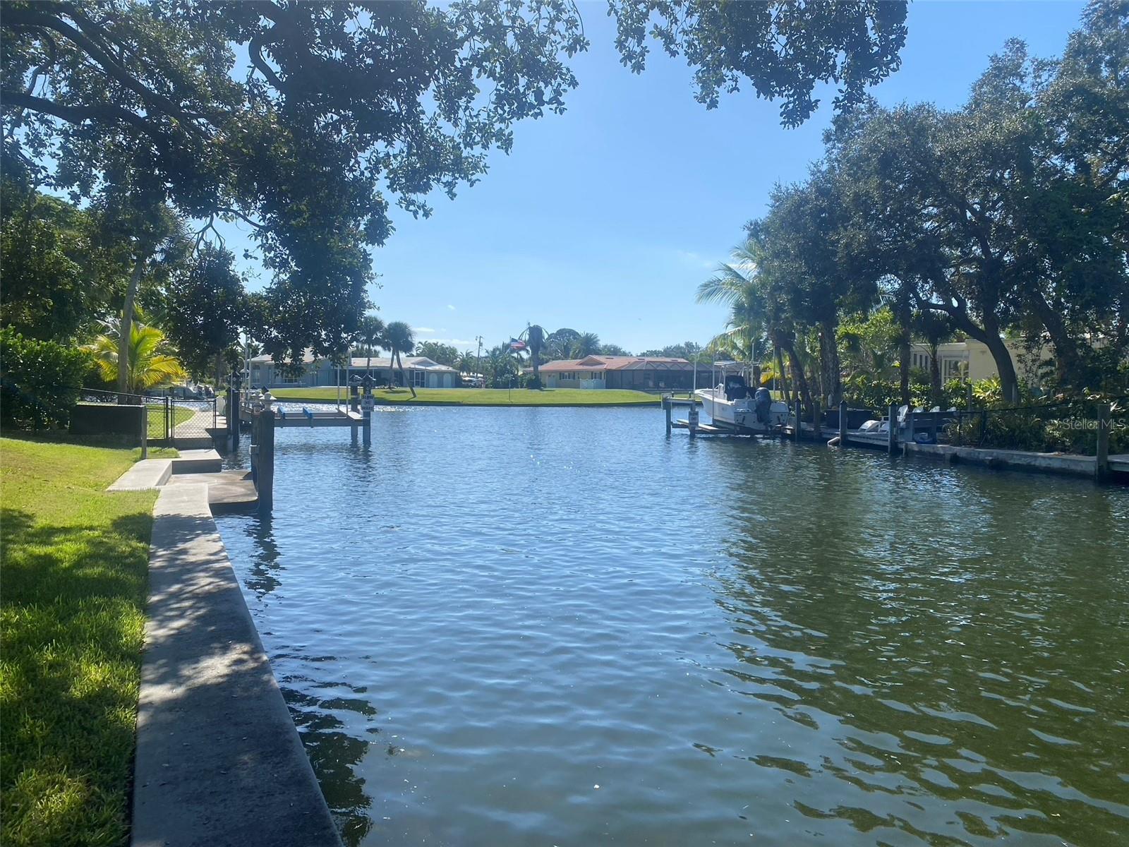 814 PARADISE WAY, SARASOTA, FL — photo 7
