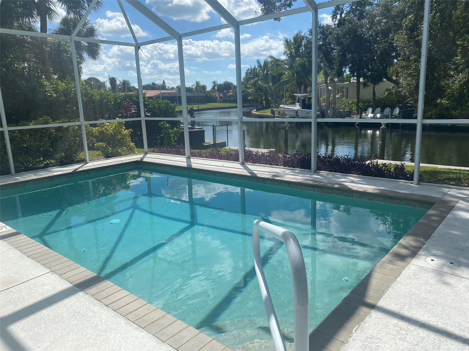 814 PARADISE WAY, SARASOTA, FL — photo 9