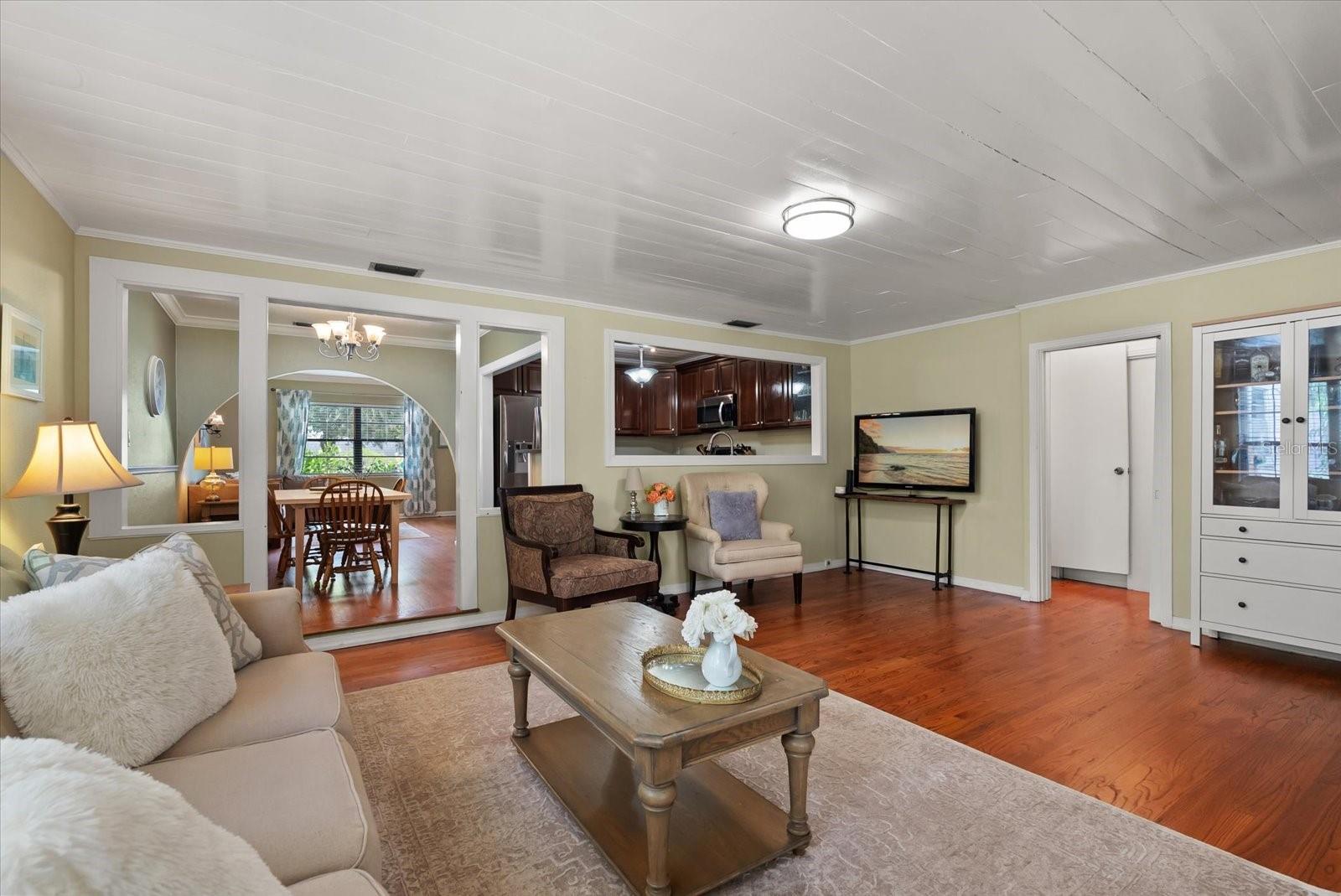 37 E VANDERBILT ST, ORLANDO, FL — photo 3