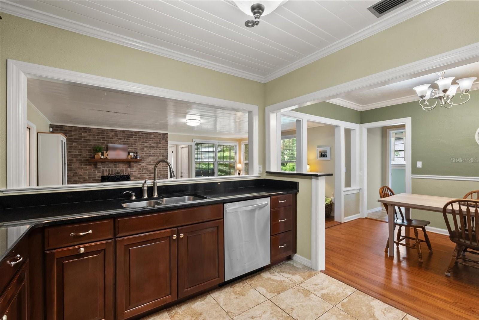 37 E VANDERBILT ST, ORLANDO, FL — photo 8