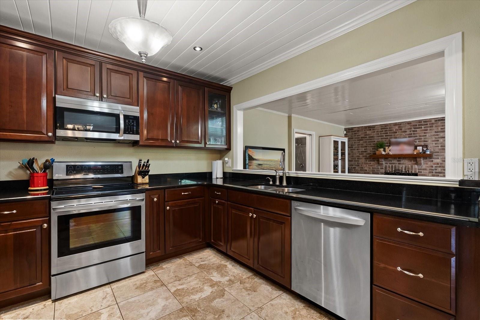 37 E VANDERBILT ST, ORLANDO, FL — photo 9