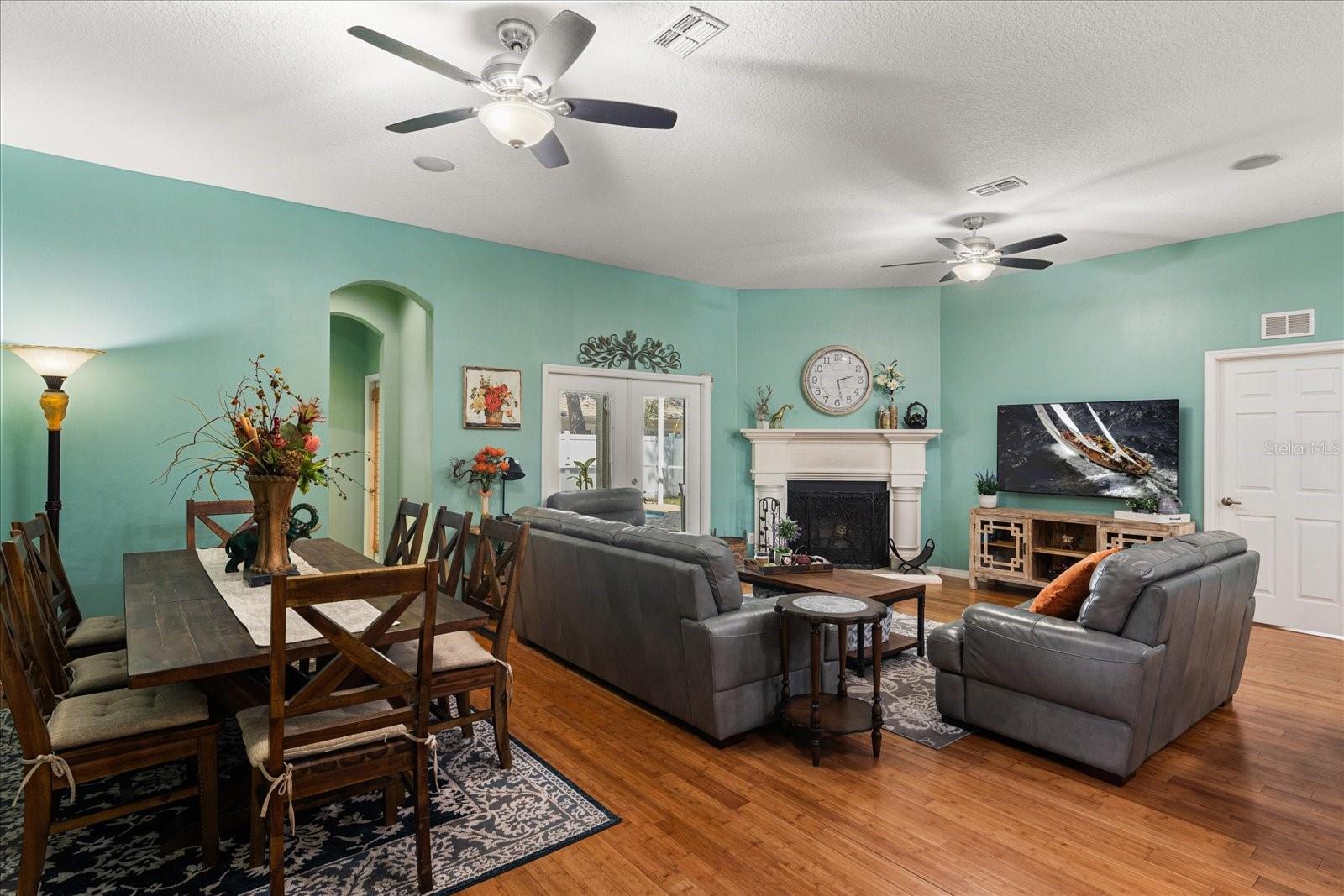 5001 44TH AVE N, ST PETERSBURG, FL — photo 11