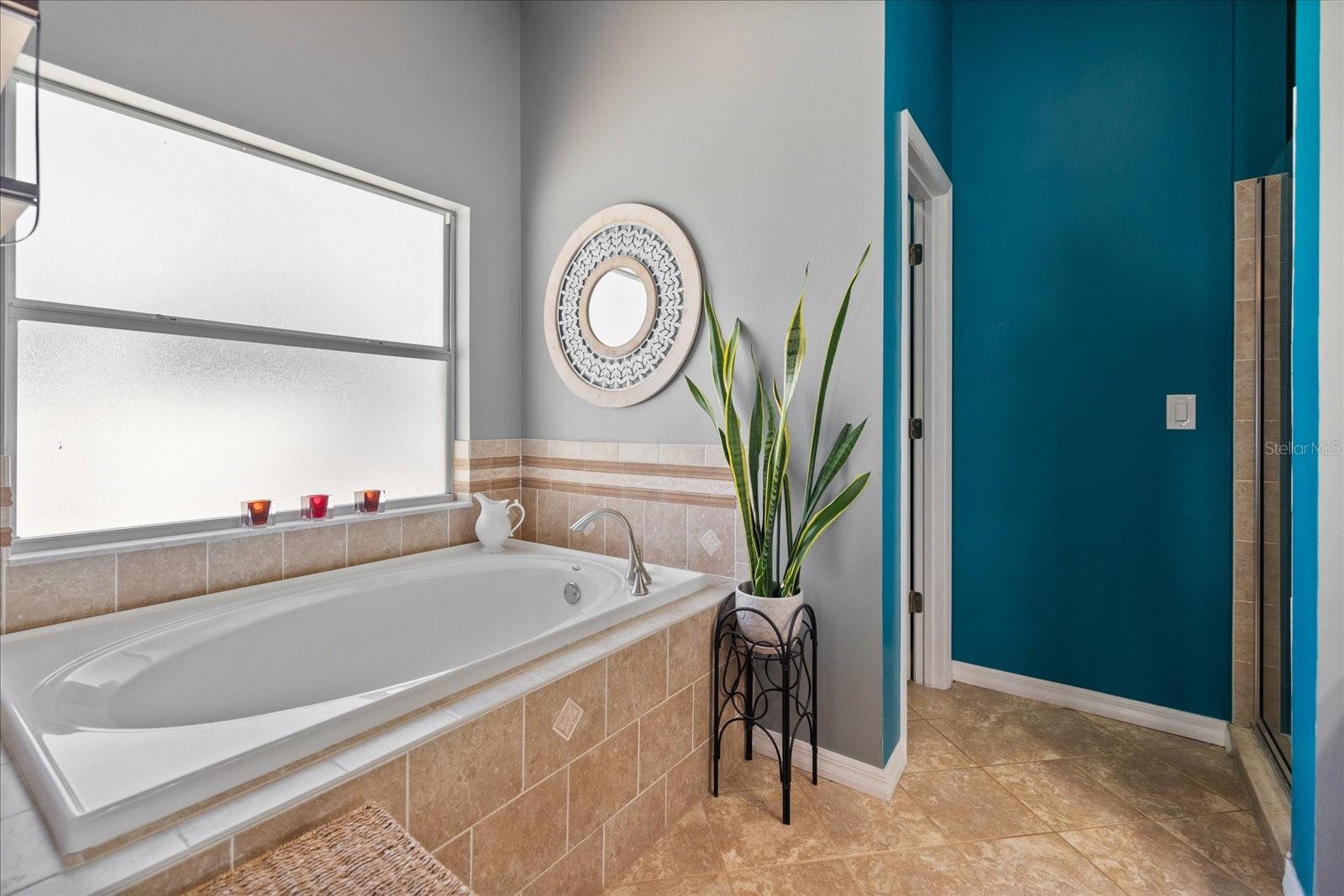 5001 44TH AVE N, ST PETERSBURG, FL — photo 19
