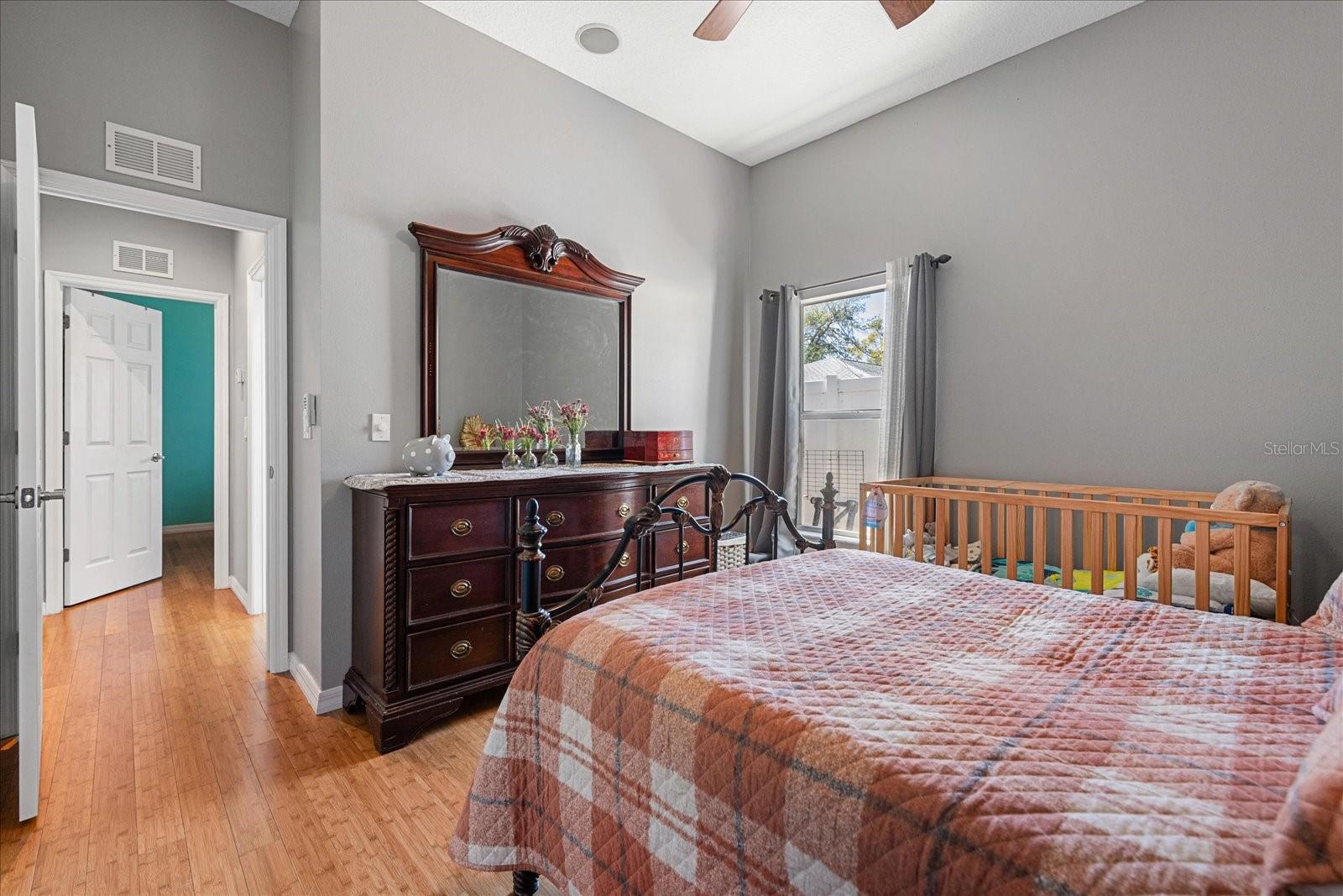 5001 44TH AVE N, ST PETERSBURG, FL — photo 23